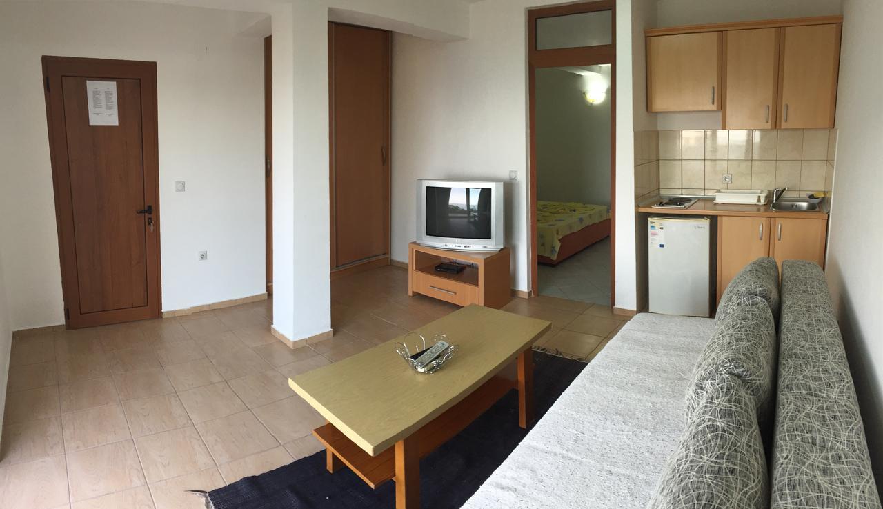 Casa Hena Hotel Ulcinj Ngoại thất bức ảnh