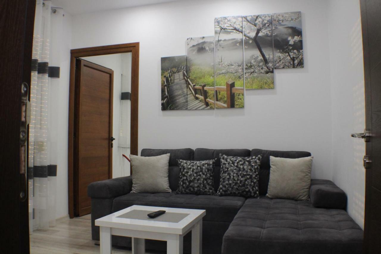 Casa Hena Hotel Ulcinj Ngoại thất bức ảnh