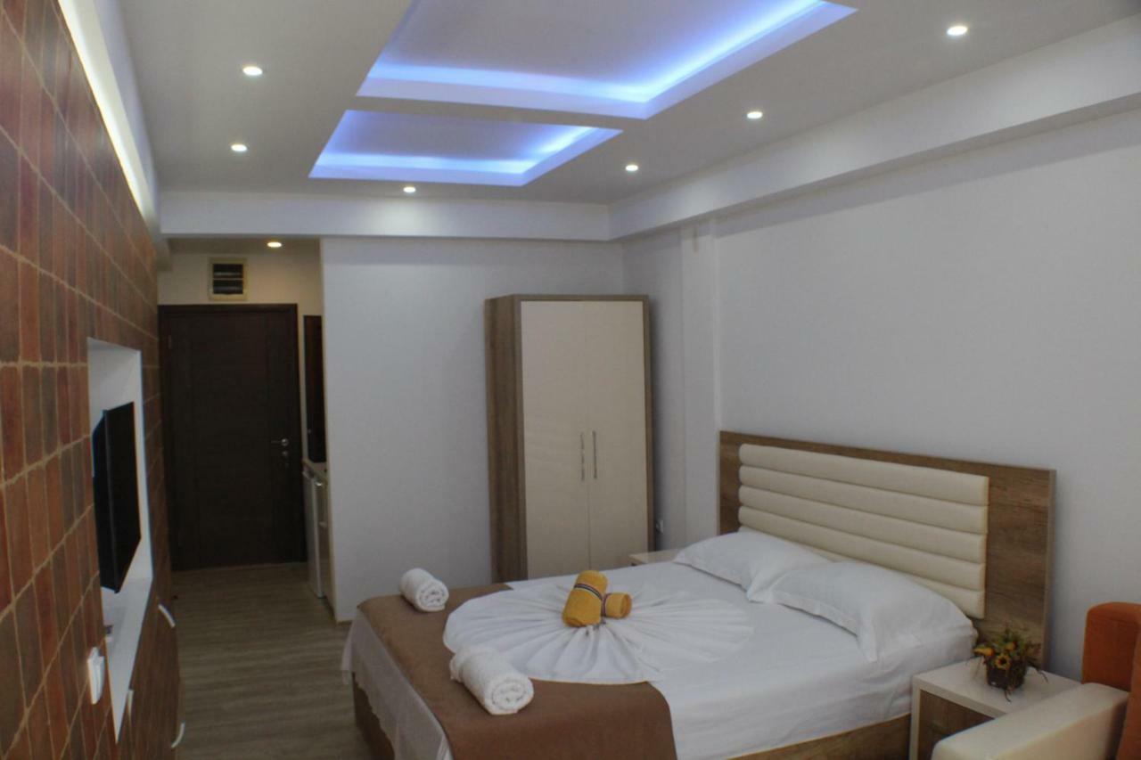 Casa Hena Hotel Ulcinj Ngoại thất bức ảnh