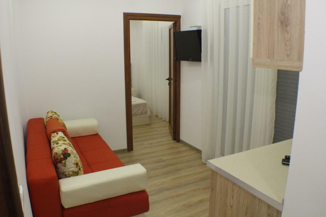 Casa Hena Hotel Ulcinj Ngoại thất bức ảnh